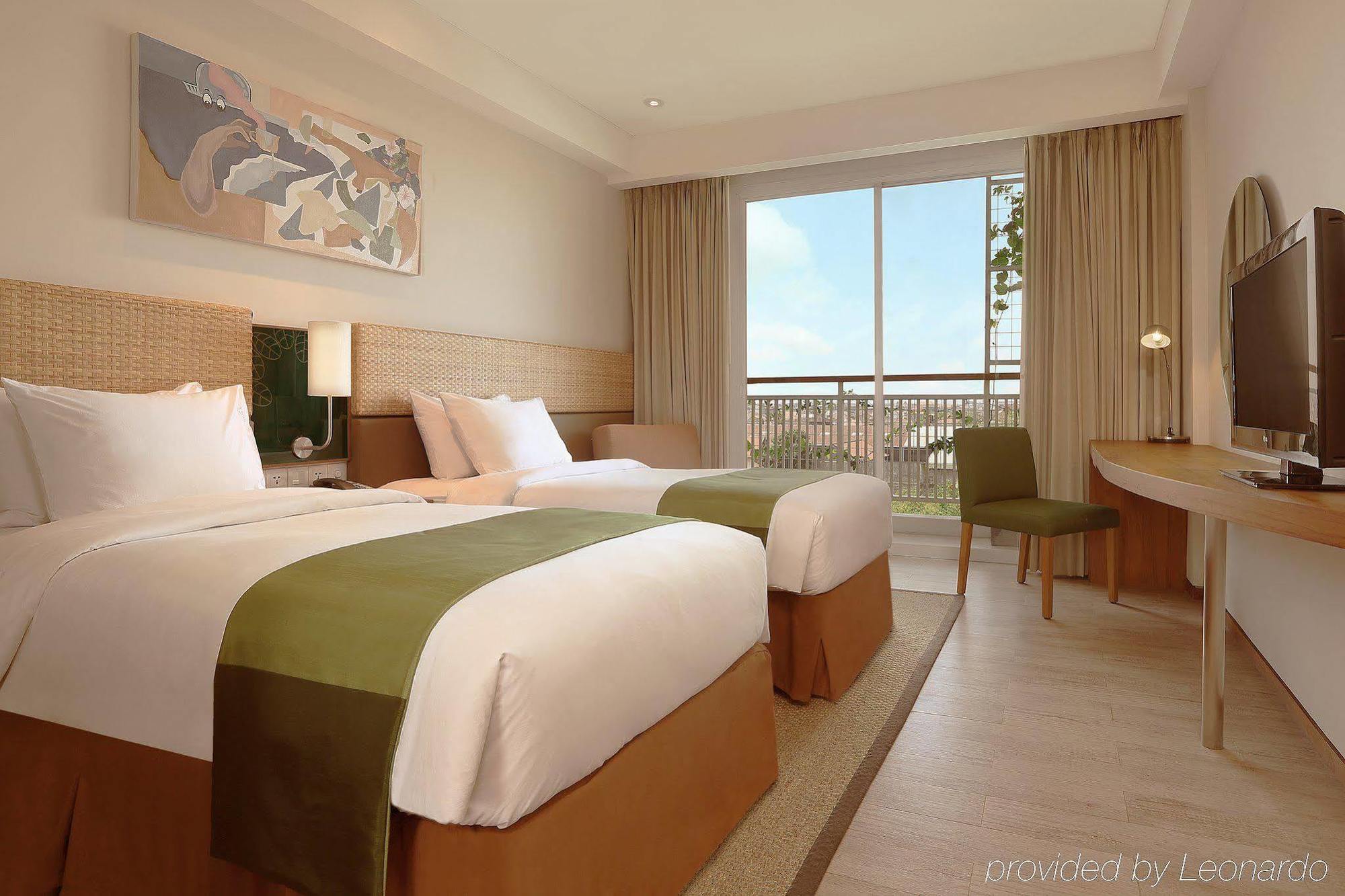 Diamond Hotel Кута Екстериор снимка