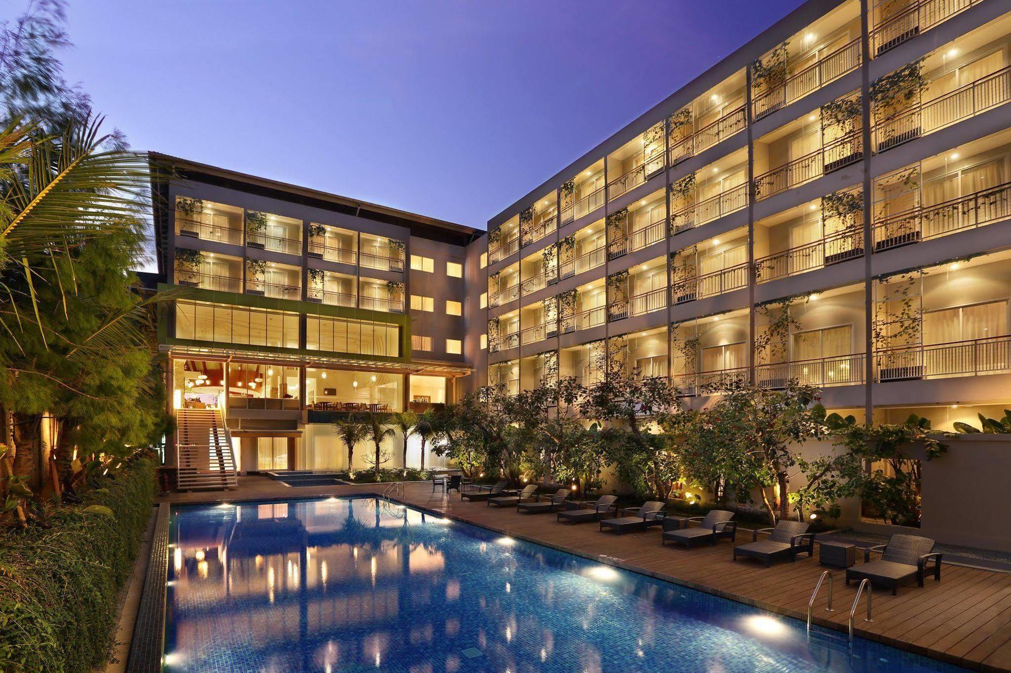 Diamond Hotel Кута Екстериор снимка